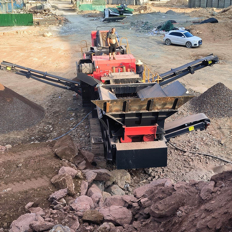 Mobile crushing machinery crawler type portable stone crusher from Zhengzhou, Henan,