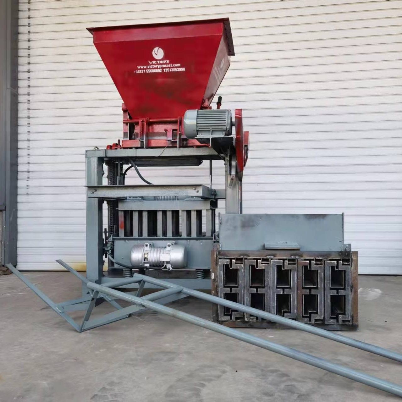 Victory First Class Precast Floor Slag Machine