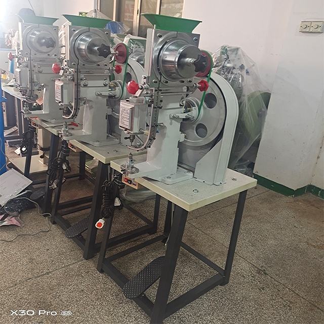 JINGNENG Eyeleting Machine