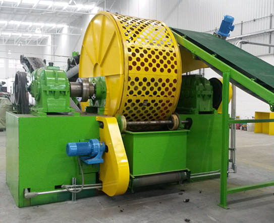 Rubber Powder Making Plant Tire Cutting Recycling Machine.