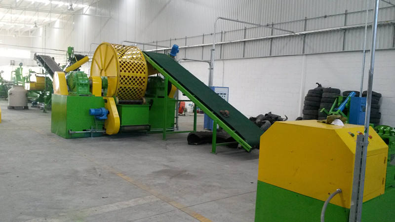 Rubber Powder Making Plant Tire Cutting Recycling Machine.