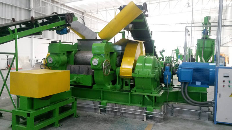 Rubber Powder Making Plant Tire Cutting Recycling Machine.