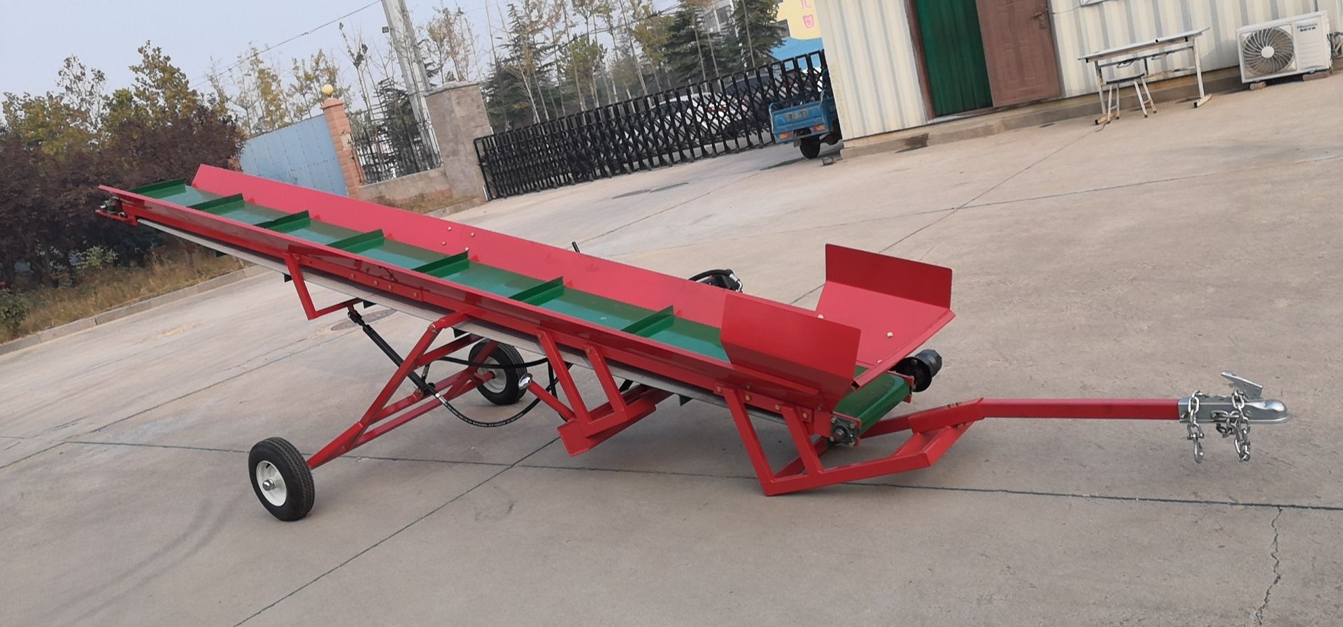 Rubber Conveyor Belt Widely Used Fixed Road Loading Mobile Belt Conveyor