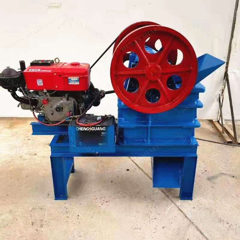 Jaw Crusher Machine and Conveyorr