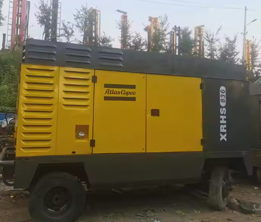 Atlas Copco XRHS836 Air Compressor