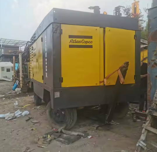 Atlas Copco XRHS836 Air Compressor