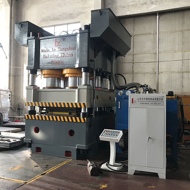 TAI QUN Servo Press - Model Y78-4500t