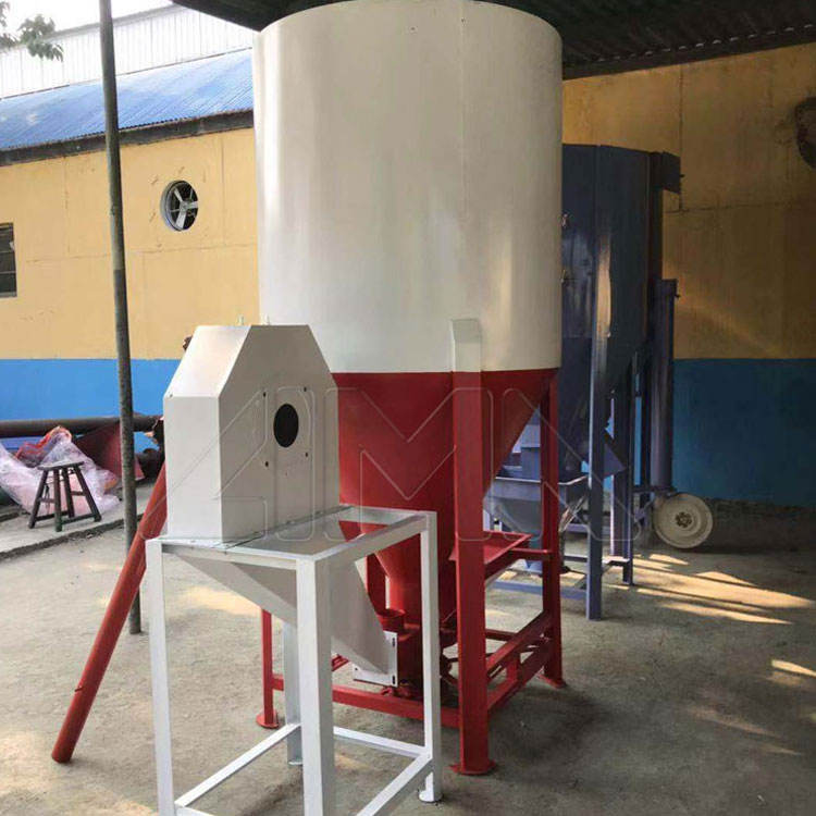 Self Suction Animal Grains Feed Crusher And Mix Powder Feed Hammer Mill