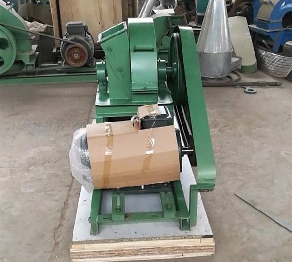 1500 Model High Capacity Beech Wood Log Shaving Machine For Horse Bedding