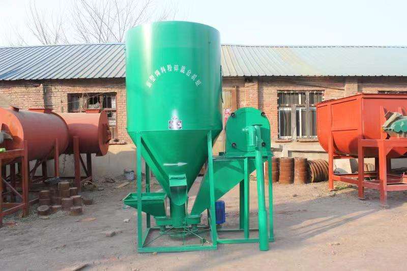 Commercial Animal Feed Grinder Mixer Vertical Animal Feed Mixer Machine