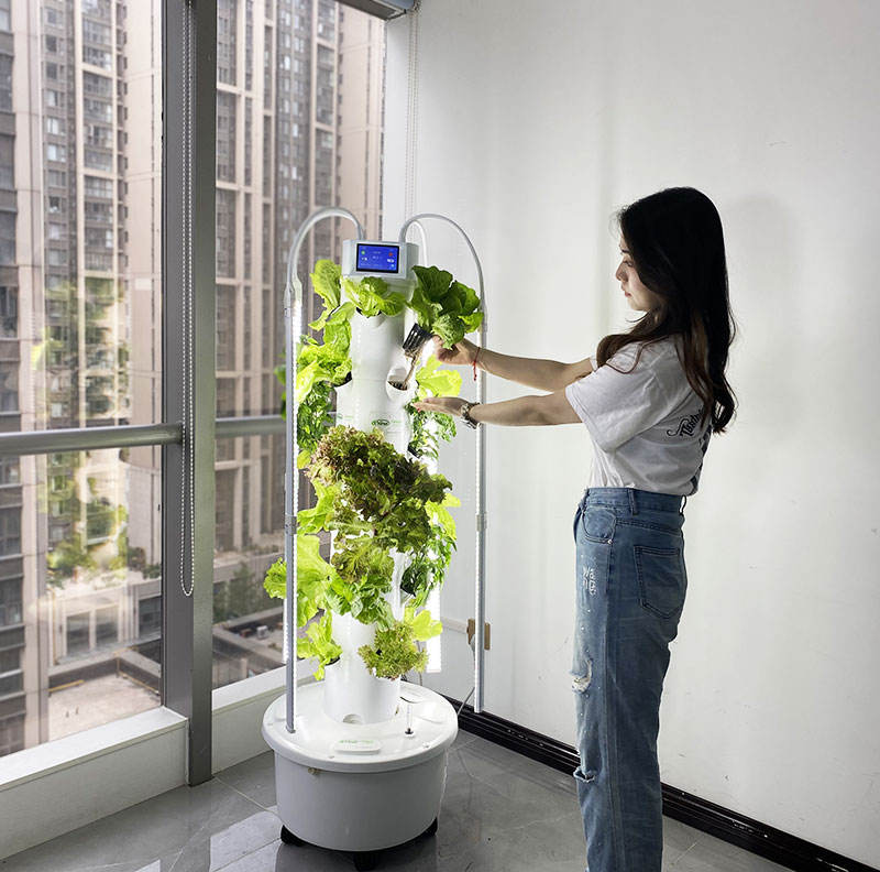 WIFI Control Touch Screen Vertical Aeroponic Tower (Model LY4P6)