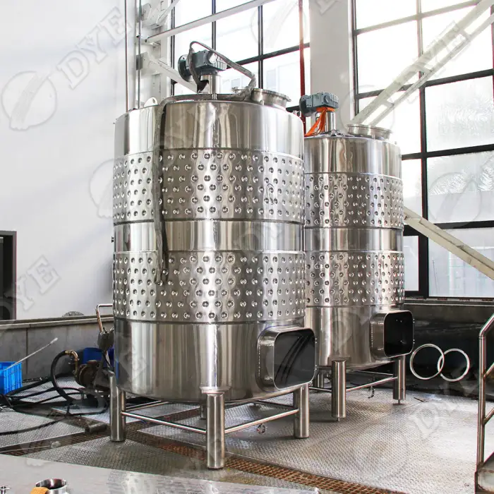 DYE Wine Brewing Equipment Jacketed Wine Fermenter Cold Brew Stainless Steel 304 Red Wine Tank