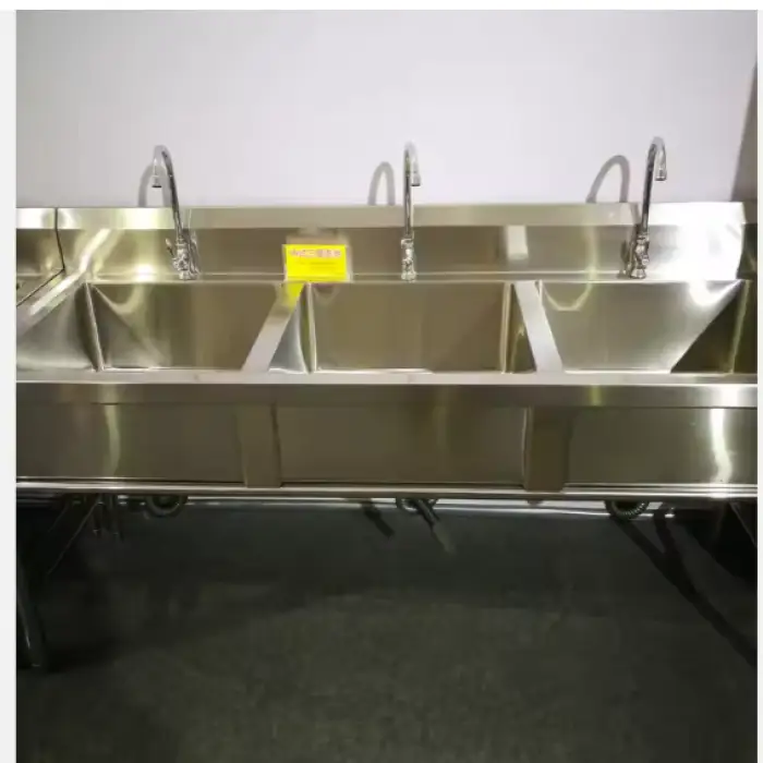 Freestanding 201 Stainless Steel Commercial Restaurant Three Compartment Kitchen Sink