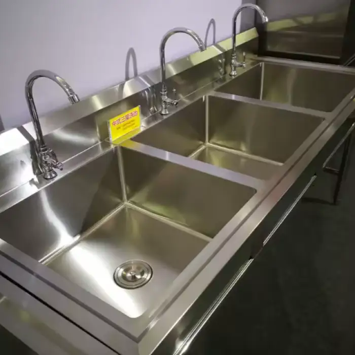 Freestanding 201 Stainless Steel Commercial Restaurant Three Compartment Kitchen Sink