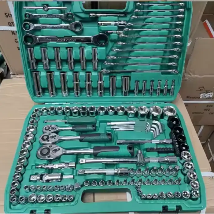 Factory Price 151 Piece 1/2 1/4 Spanner Socket Tool Auto Mechanical Hand Tool Set