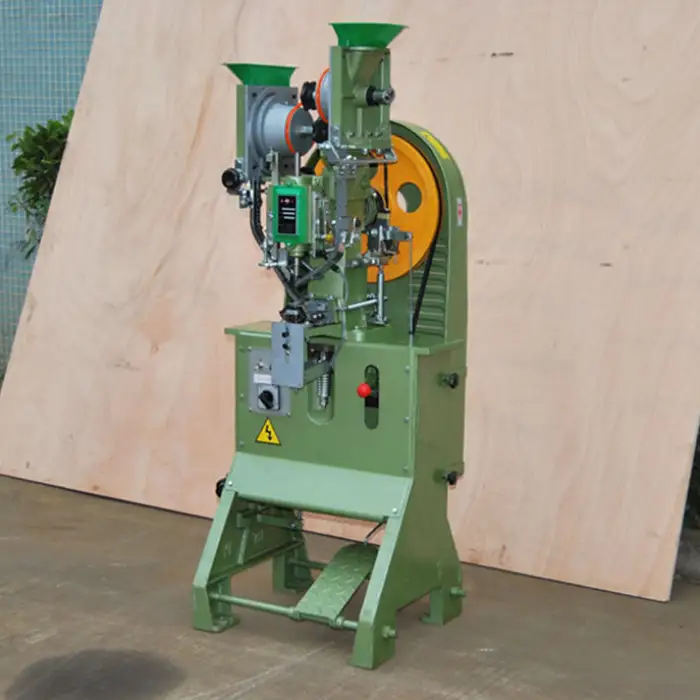 Automatic Curtain Eyelet Punching Machine