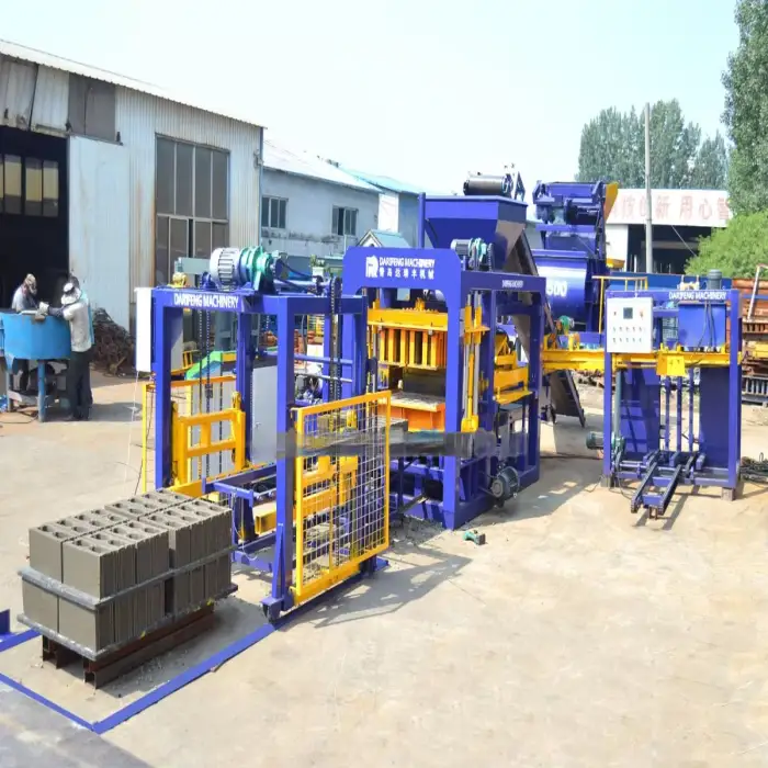 QT6-15 Full Automatic Brick Making Machine