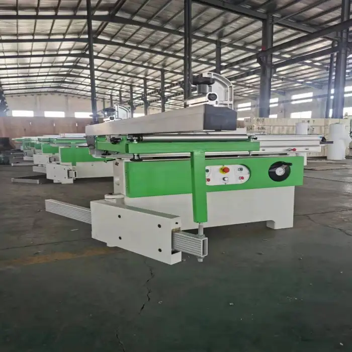 1500mm Length Small Sliding Table Saw Wood Cutting Machine