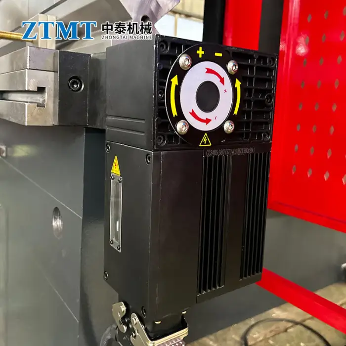 300T Hydraulic Press Brake with Servo Motor for 4200mm Length Plate Folding Machine