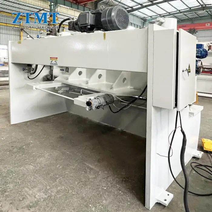 Fully Automatic CNC Hydraulic Guillotine Shearing Machine Economical Special Numerical Control System Metal Gear Shear