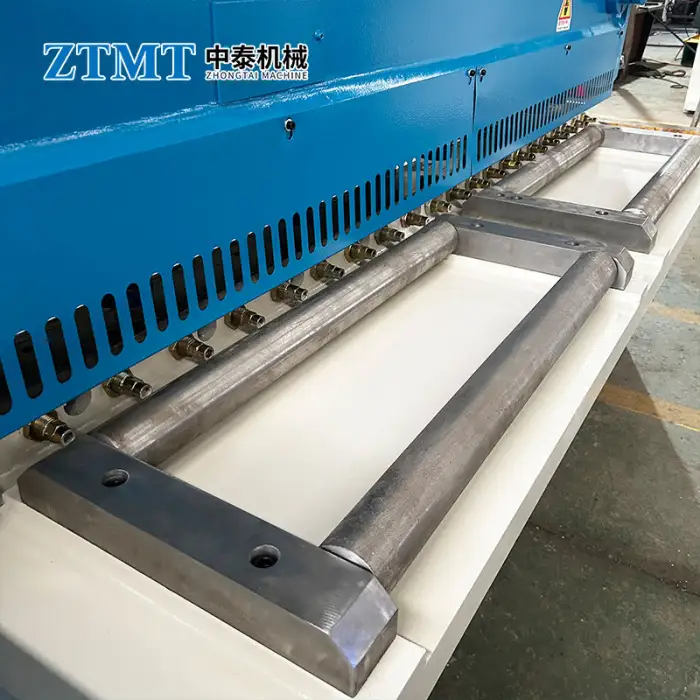 ZTMT QC11Y Series 10*4000mm Hydraulic CNC Guillotine Shearing Machine Equipped With ESTUN E21S Control System