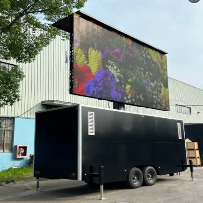 High Resolution 5.5mx3m Led Screen Mobile Enclosed Trailer Mobile Display Billboard Box Trailer