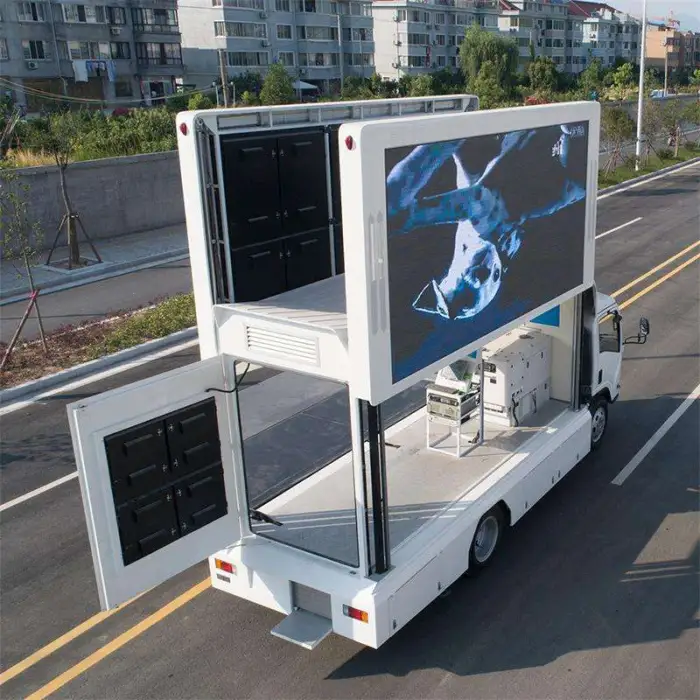 7.5 Meters Long Mobile LED Truck for 3 Sides Screen Mobile LED Vehicles Mobile Advertising Equipment Mobile LED Truck Body