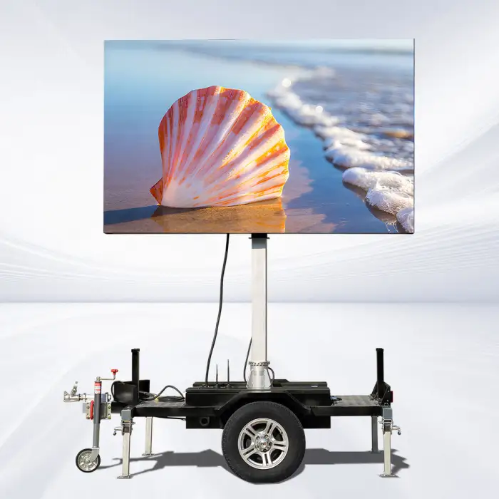 Outdoor Mobile LED Billboard Trailer Roadshow Screen 2.56m*1.60m Trailer