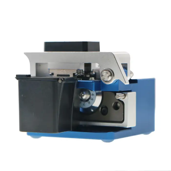 FCST220111 High Precision Optical Fiber Cleaver Tool for FTTH Network Fiber Cutting and Cold Connection Cable Used Feature