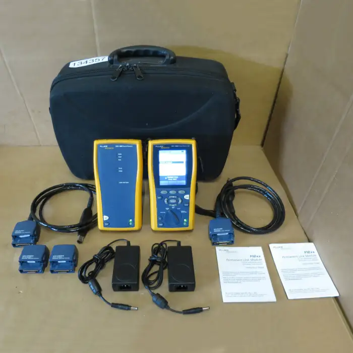 Networks DSX-1800 Cable Analyzer Network Tester Twisted Pair Cabling Tester