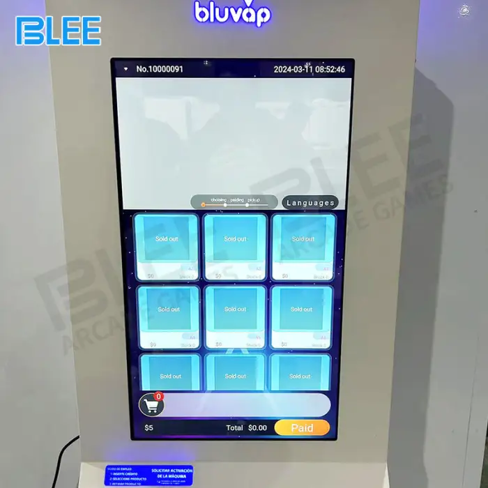 32 Inch Touch Screen Display Wall Mounted / Vertical Vending Machine Vapeses Small Vending Machine Mini Items