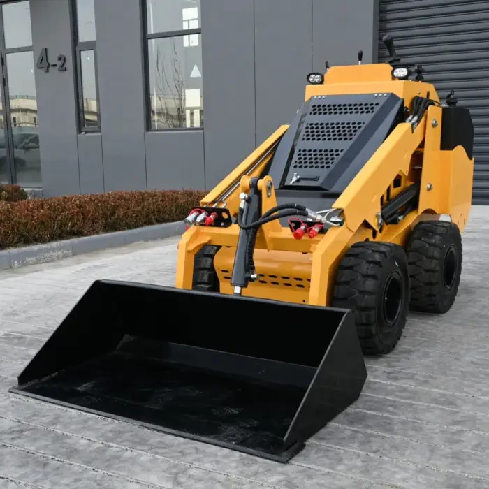 Track Wheel CE/EPA Mini Skid Steer Loader With Bucket Trencher Rotary Plow