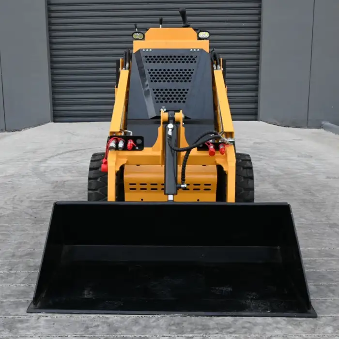 Track Wheel CE/EPA Mini Skid Steer Loader With Bucket Trencher Rotary Plow