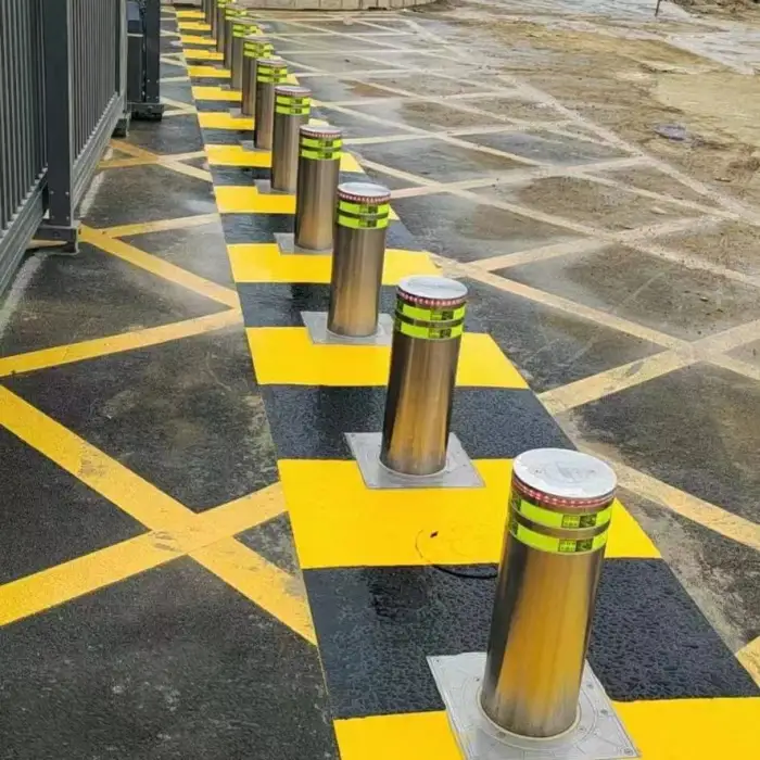 Traffic Lifting Road 304 Steel Pipe Blocker Retractable Security Bollard Barrier System Hydraulic Automatic Rising Bollard