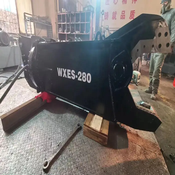 Weixiang High Quality Excavator Rotating Hydraulic Shear for Scrap Excavator Eagle Shear