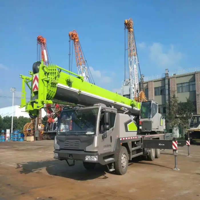 ZTC250 Truck Crane 25 Ton Hydraulic Mobile Crane