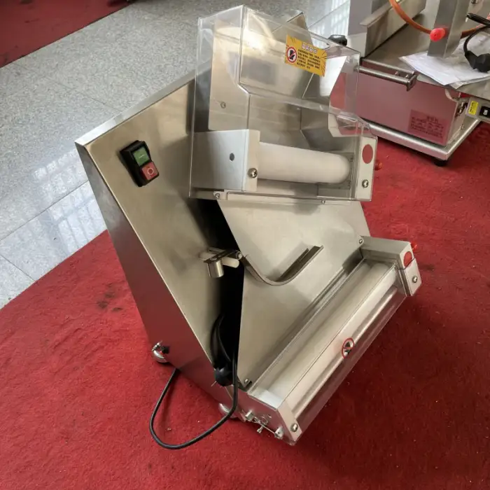 HIGH 0.7-5.4mm Thickness Range Electric Pizza Dough Roller Machine Pizza Dough Sheeter