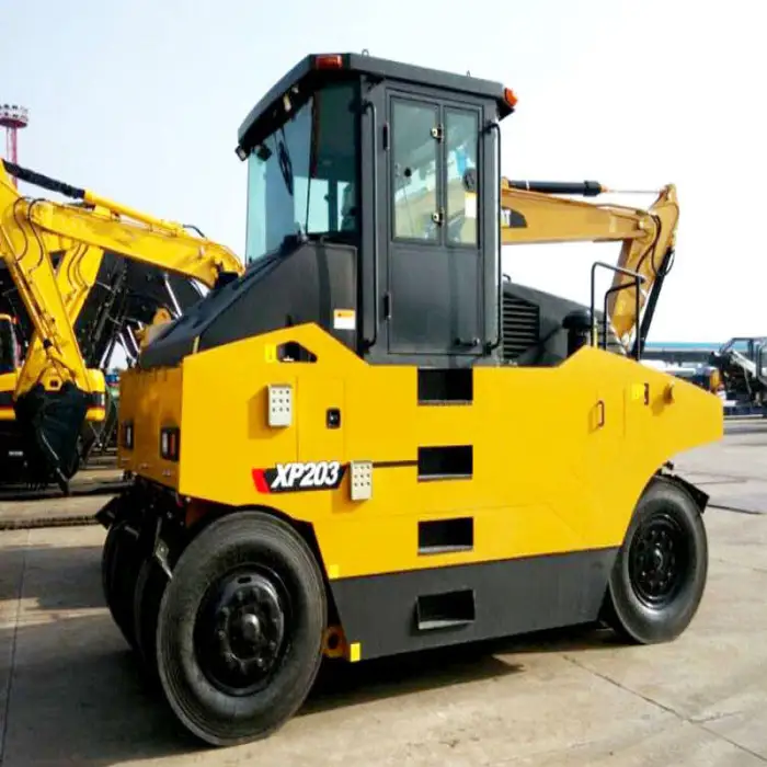 XP203 Road Construction Machinery 20 Ton Earth Pneumatic Soil Asphalt Compactor