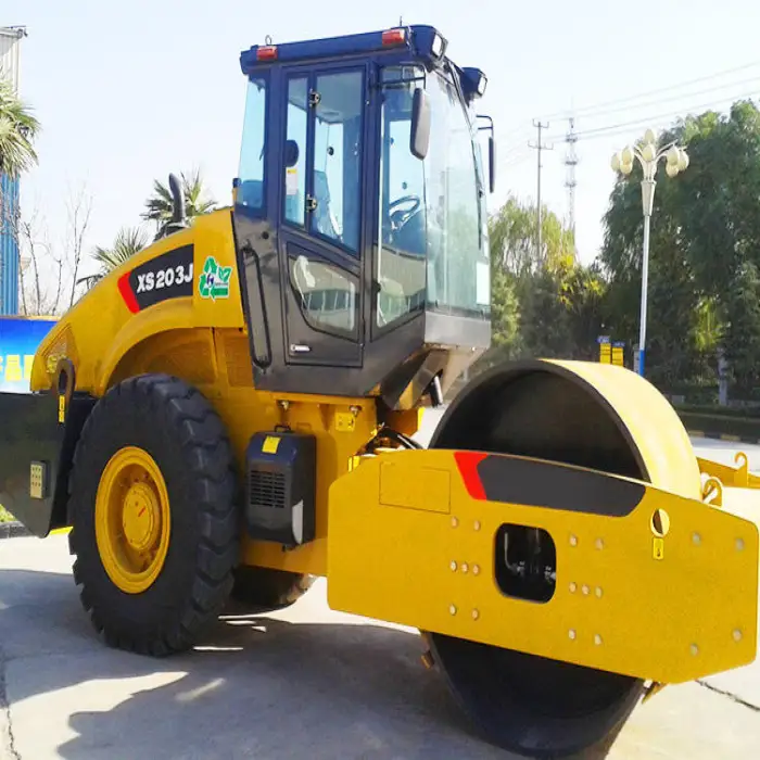 Heavy Construction Machinery 20 Ton XS203J Road Roller Vibratory Compactor