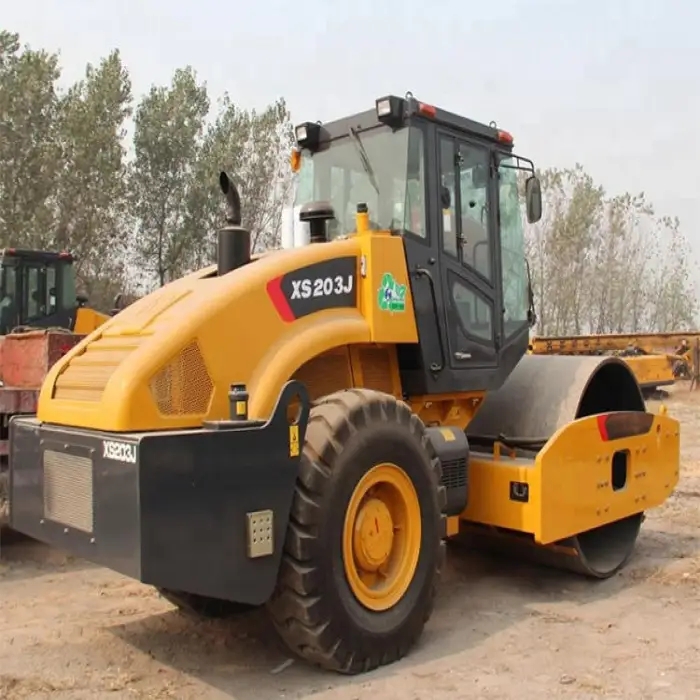 Heavy Construction Machinery 20 Ton XS203J Road Roller Vibratory Compactor