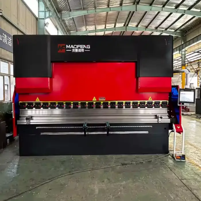 Automatic Hydraulic Cnc Press Brake and Bending Machine Export