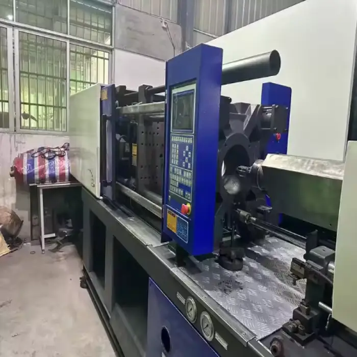 Electric Injection Molding Machine Robot Toy Chair Mold Machine Controller