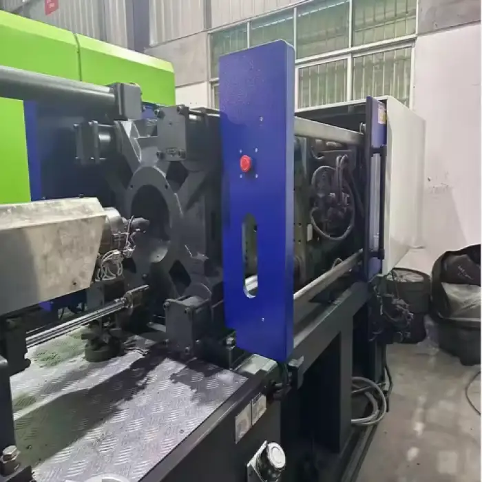 Electric Injection Molding Machine Robot Toy Chair Mold Machine Controller