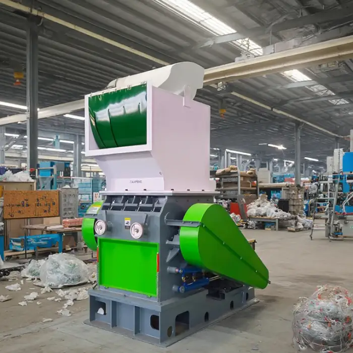 CE Certified Plastic Recycling Machine 300~4000 Kg/h Heavy Duty Plastic Crusher