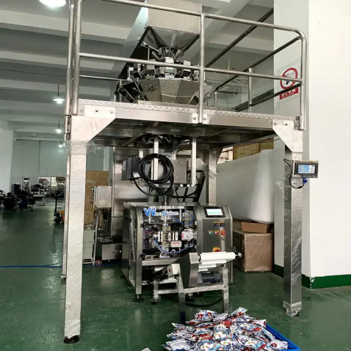 SUS304 Automatic Nuts Chips Corn Puffed Food Packing Machine Cashew Nuts Filling and Packaging Machine