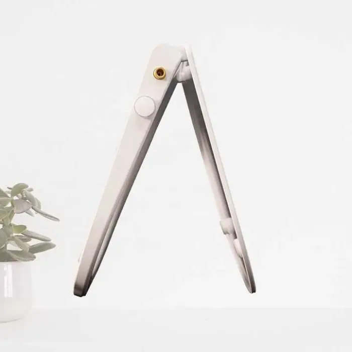 OEM/ODM  UF Soft Closing Seat Cover WC D Shape Toilet Seat Cover with LED Light and Seat Heating Function