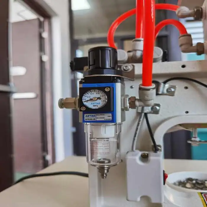 DS-2808 Automatic  Drive Pneumatic Curtain Eyelet Button Hole Attaching Machine with Infrared Punching Machine