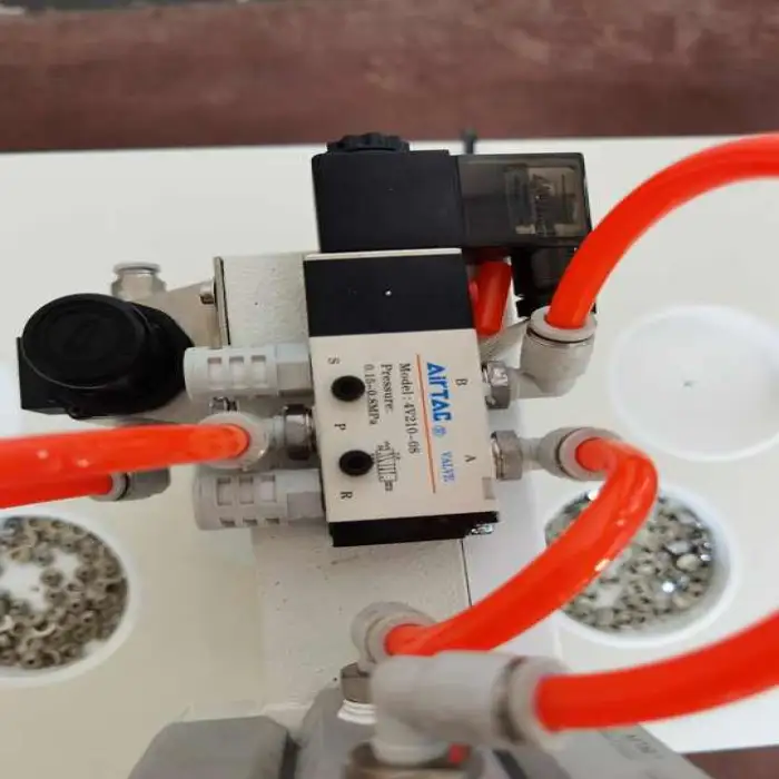 DS-2808 Automatic  Drive Pneumatic Curtain Eyelet Button Hole Attaching Machine with Infrared Punching Machine