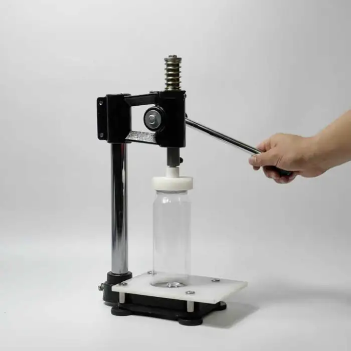 Plastic Can & Carton Sealing Machine  Condition for Beverage Bottle & Paper Packaging (Only for the Plastic Can and Sealer)