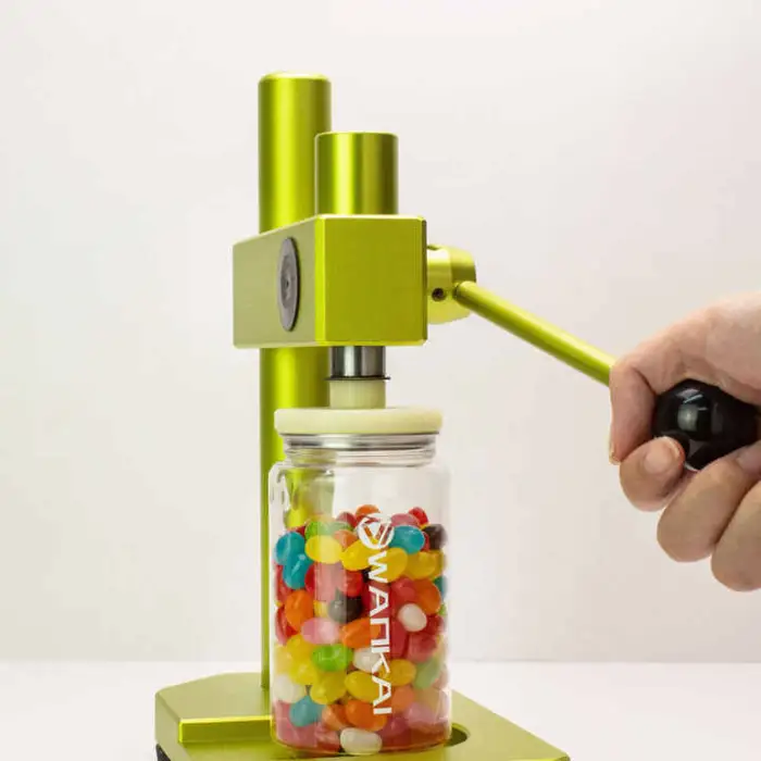 Beverage PET Bottle Can Manual Sealing Machine